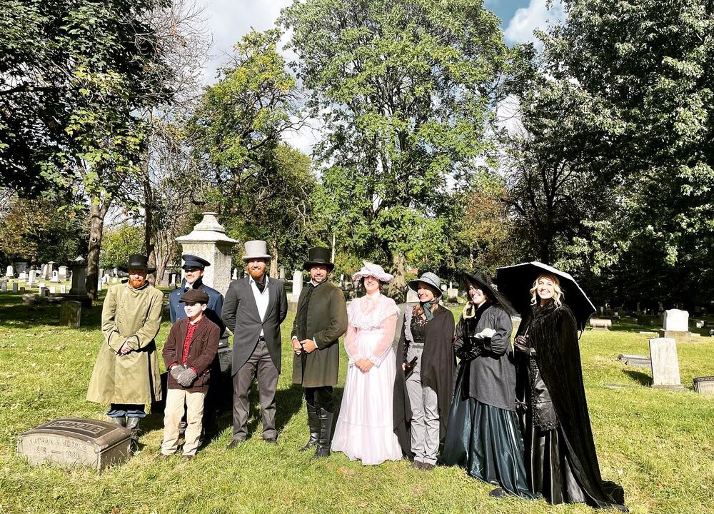 voices-from-the-past-at-monroe-street-cemetery