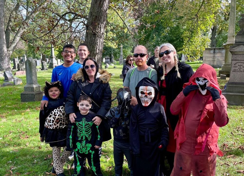 trick-or-treating-in-the-cemetery